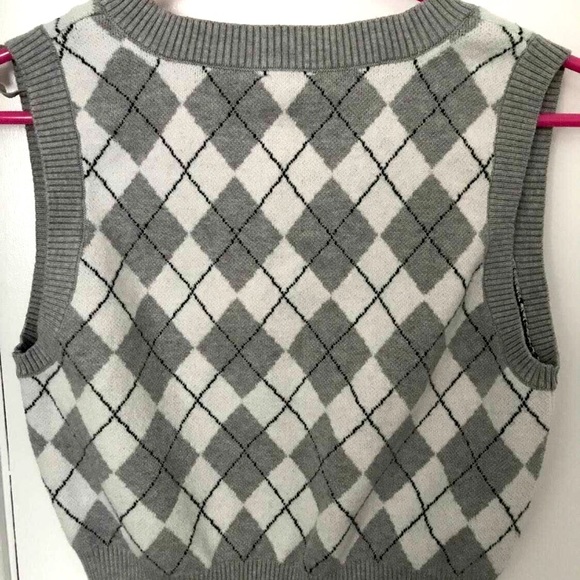 Grey argyle garage sweater vest - Picture 2 of 2